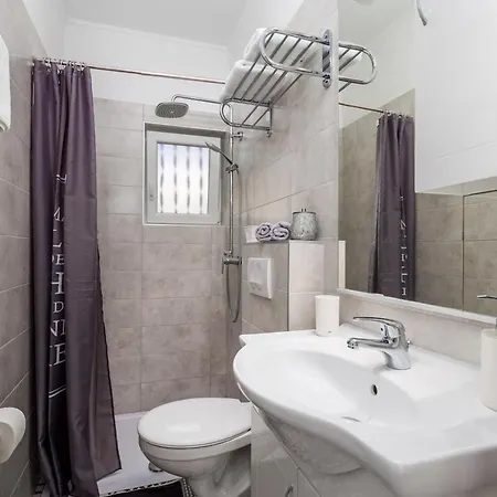 Rosovic J&c Apartment Moscenicka Draga