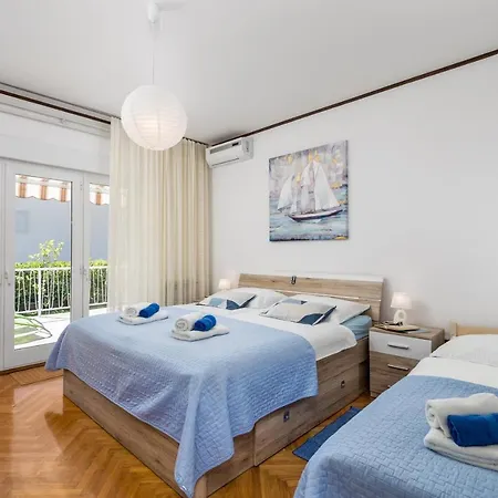 Rosovic J&c Apartment Moscenicka Draga